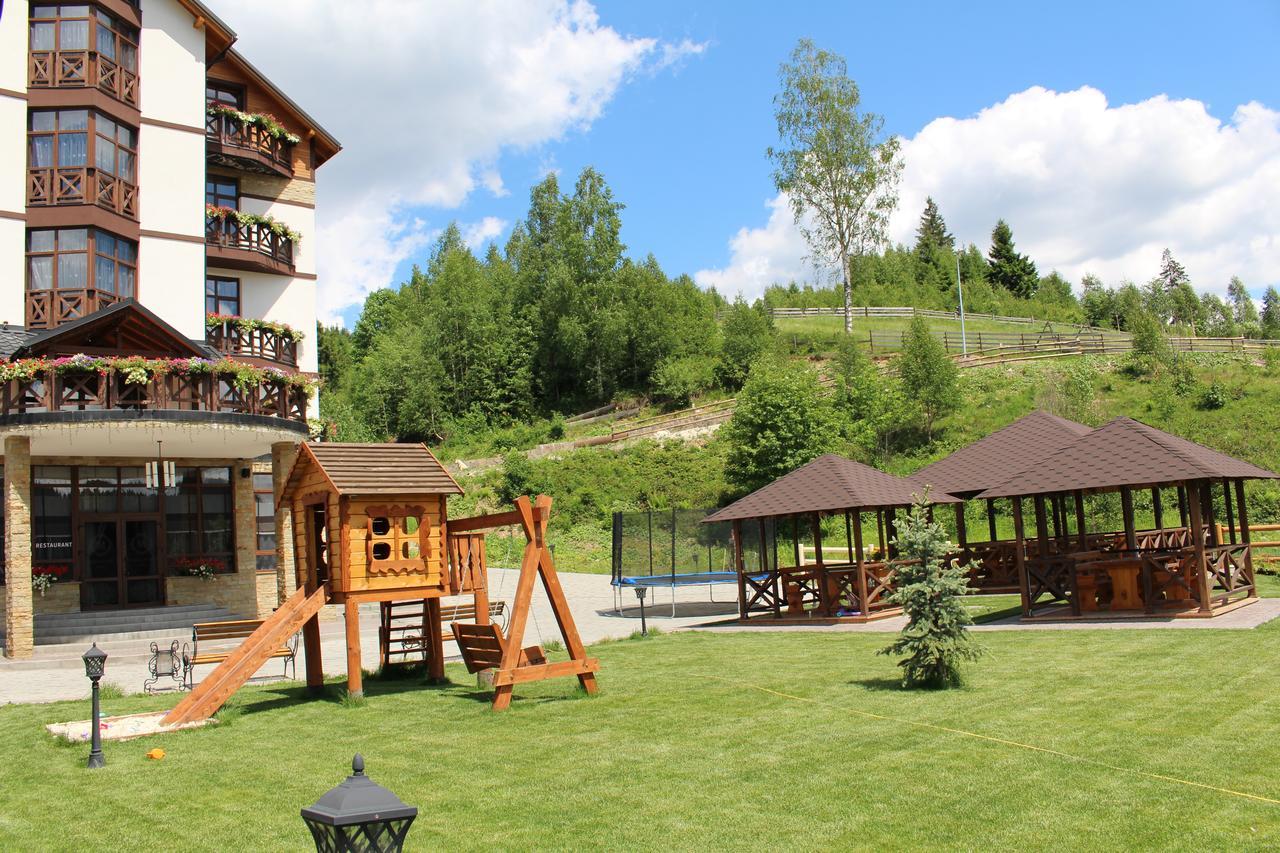 Chalet Du Mont Bukovel Exteriör bild