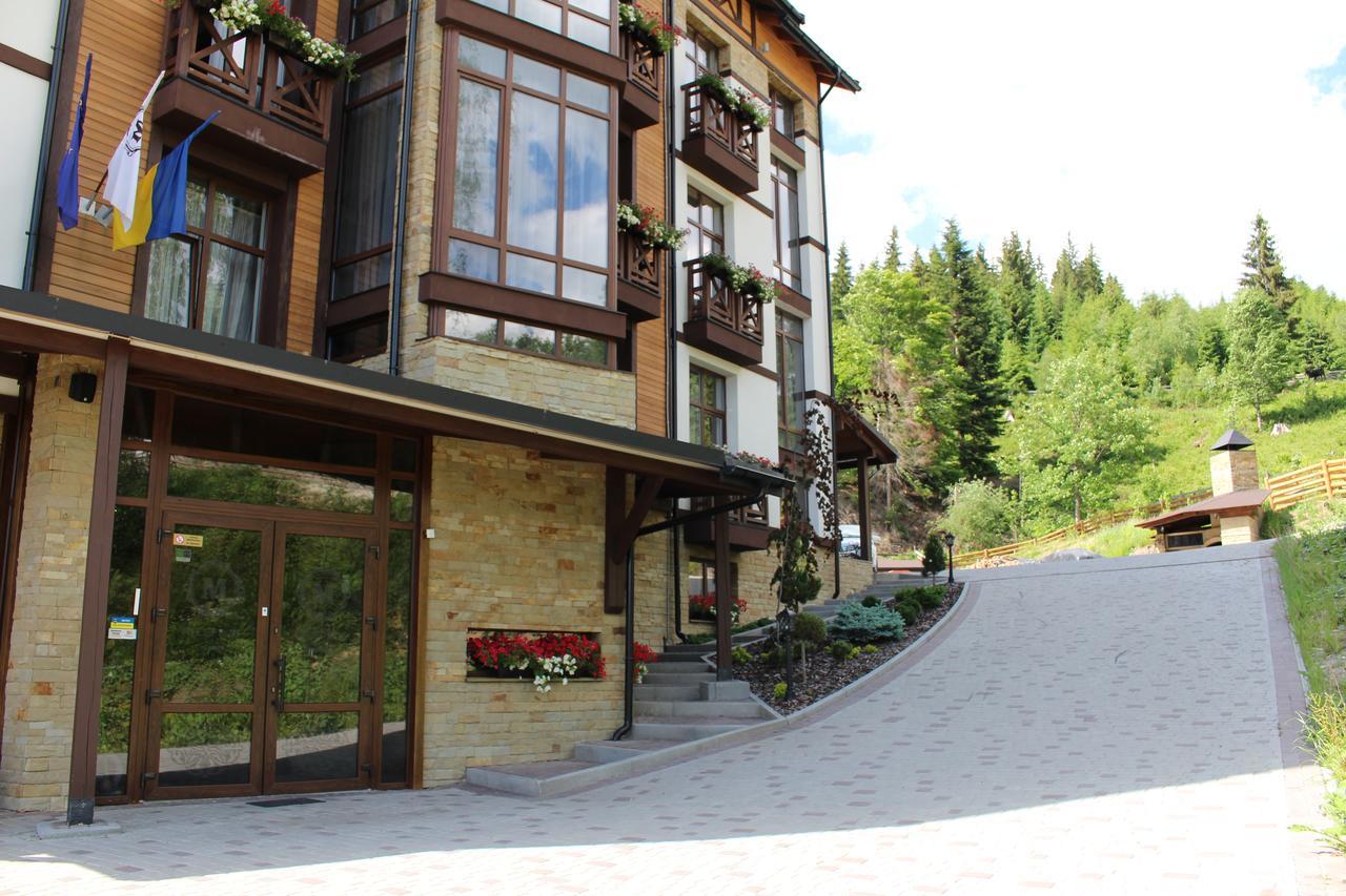 Chalet Du Mont Bukovel Exteriör bild